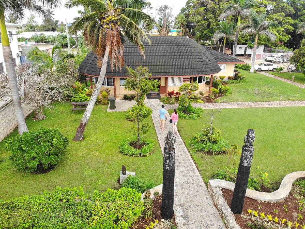 Don't Sign on Sunday: A Foreigner's Guide to Doing Business in Tonga